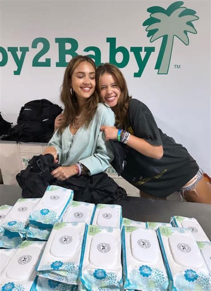Why Daughter Honor's Taller Height Made Jessica Alba Cry